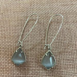 Silver Kendra Drop Earrings